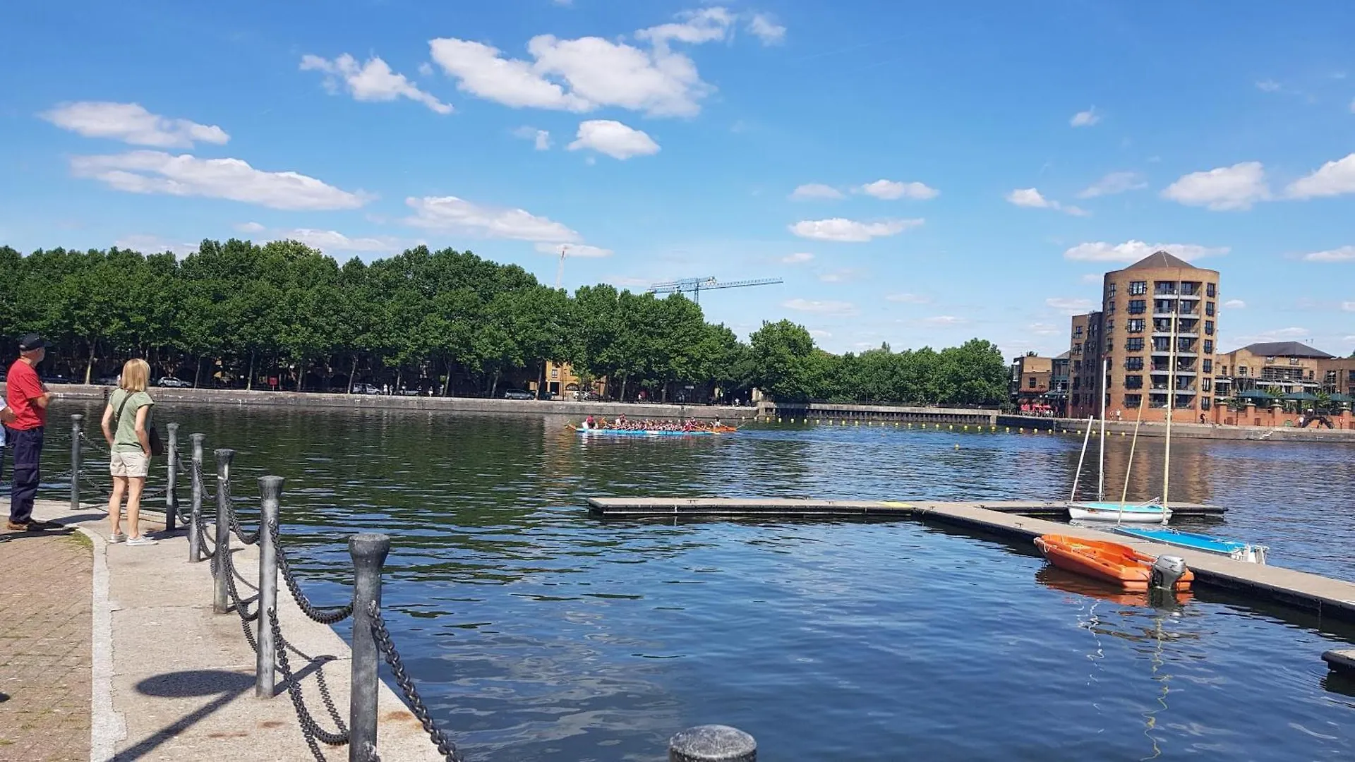Riverside 1Br With Easy Transport 20Min To City Centre Λονδίνο Διαμέρισμα